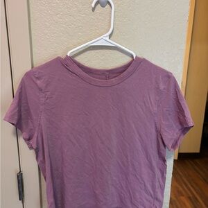 lululemon athletica Lavender Short Sleeve Tee